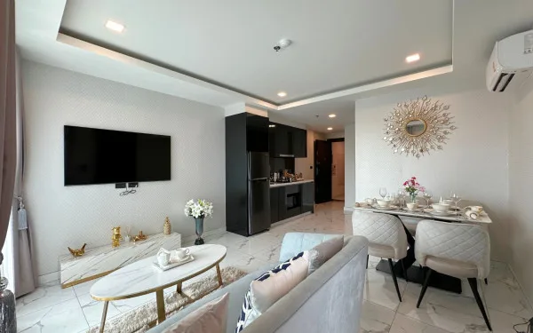 2 Bedroom Condo for Sale in Arcadia Millennium Tower kitchen with integrated appliances